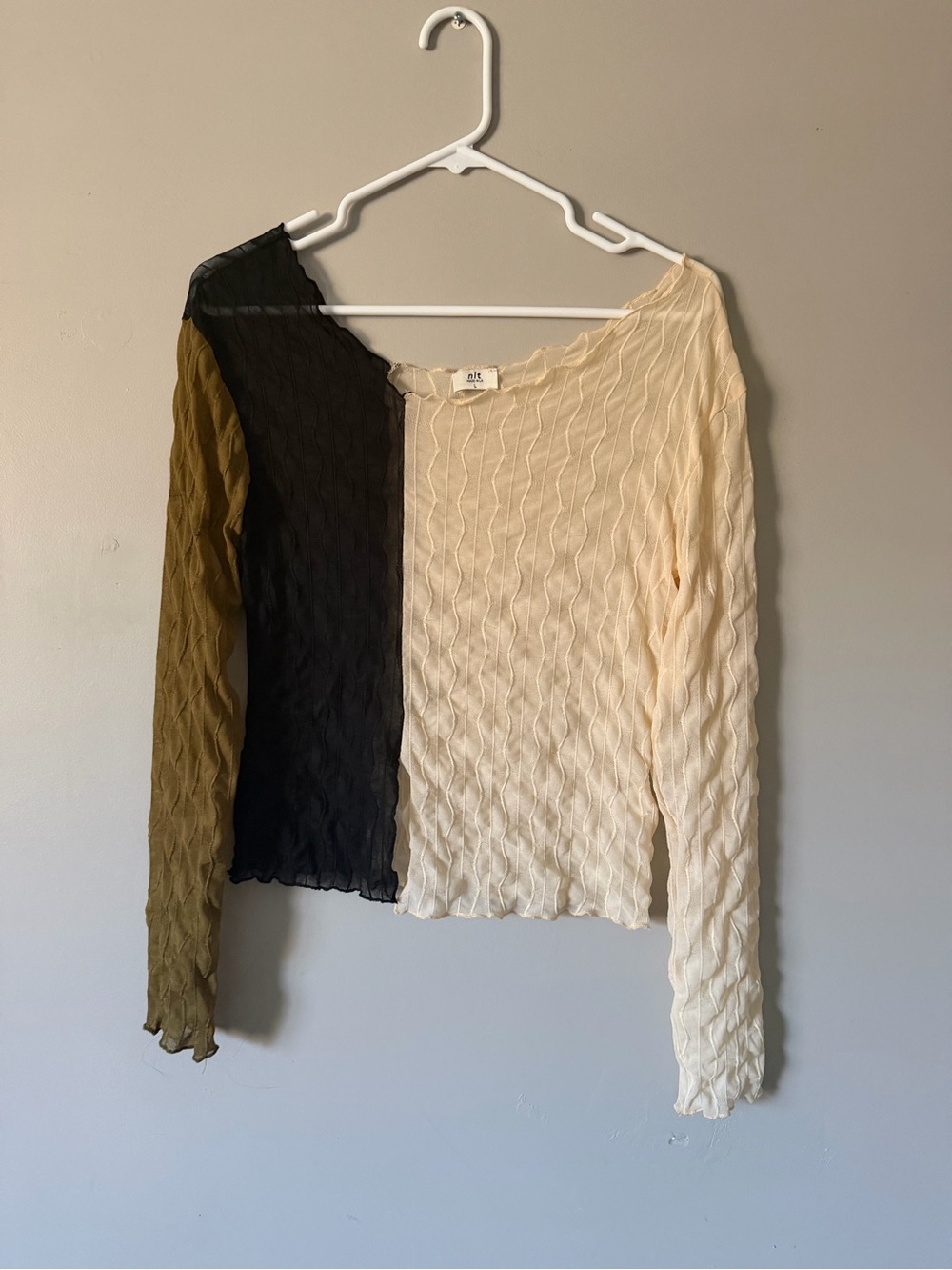 A.L.C. Colorblock Crinkle Long Sleeve Top in Black, Olive & Cream